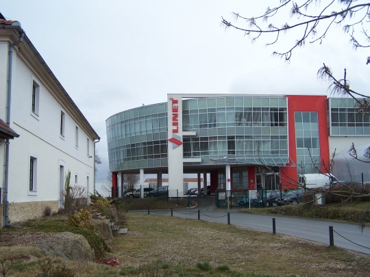 Kliknutím zvětšit