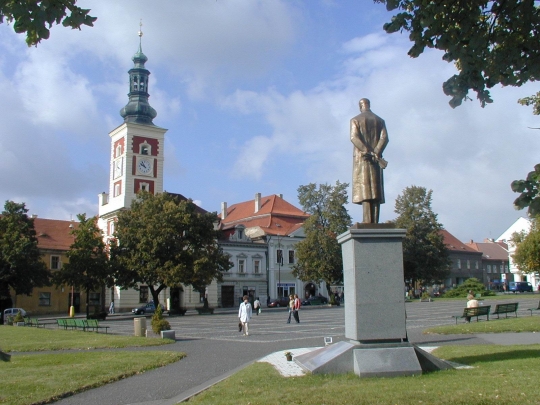 Kliknutím zvětšit