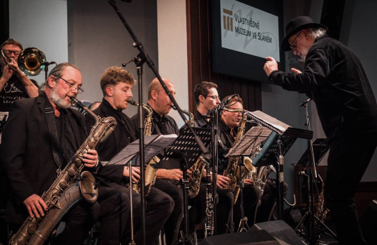 Kliknutím zvětšit