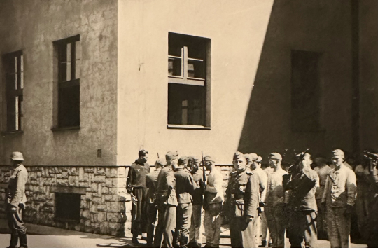 Kliknutím zvětšit