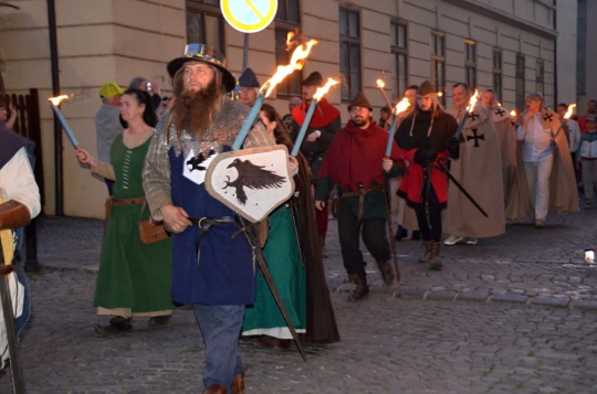 Kliknutím zvětšit